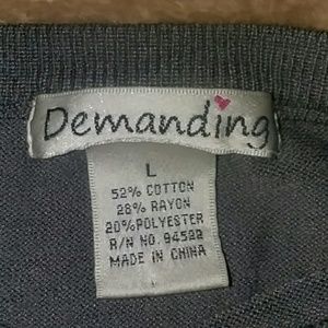 Gray long sleeve shirt